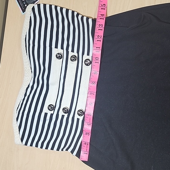 Sailor Style Dress with Pockets - Picture 12 of 13